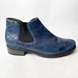 Mephisto Soria 1 Studded Blue Metallic Nubuck Leather Ankle Bootie Size 9